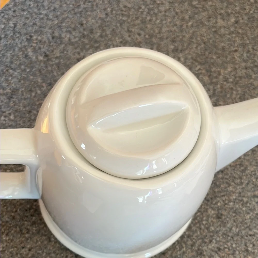 Old Dutch International Ceramic and Silvertone Coffee and Tea Cozy